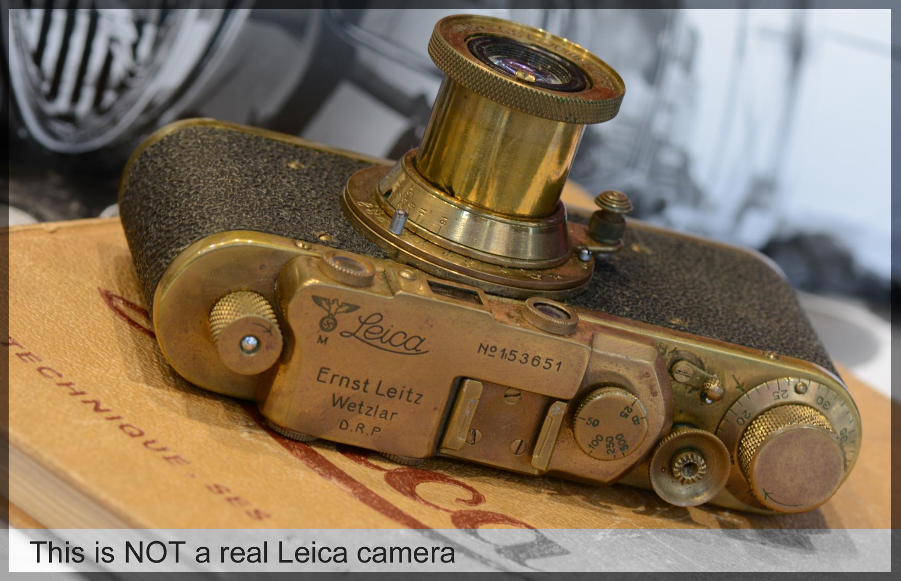 Leica doré mais pas 