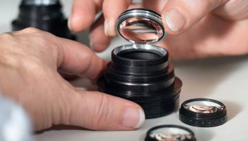 Coulisses Leica : fabrication des objectifs